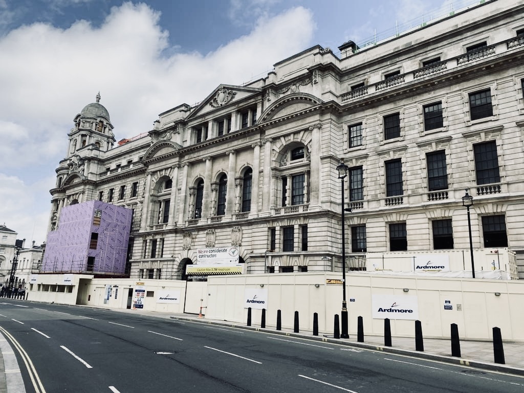 Is it possible to improve sound insulation in listed building windows?