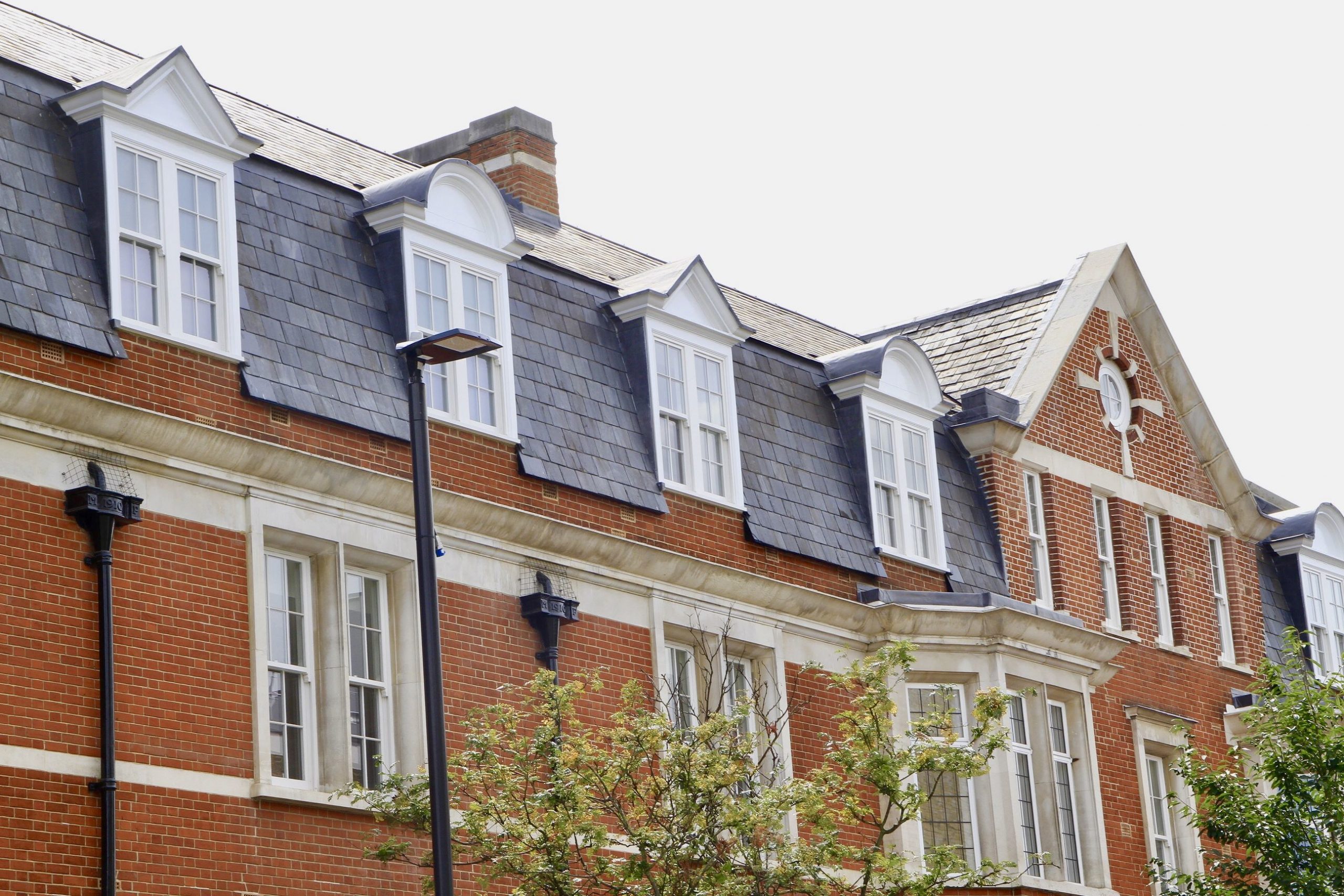 How do sash windows work: Mechanisms old and new