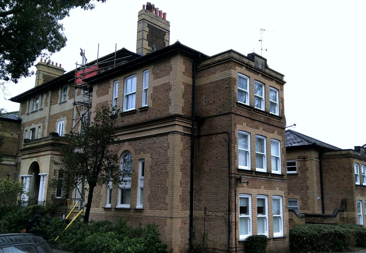 Sash Windows at 1-17 Furness Lodge