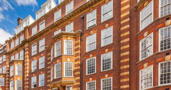 Easy Clean Timber Sash Windows for prestigious London renovation project