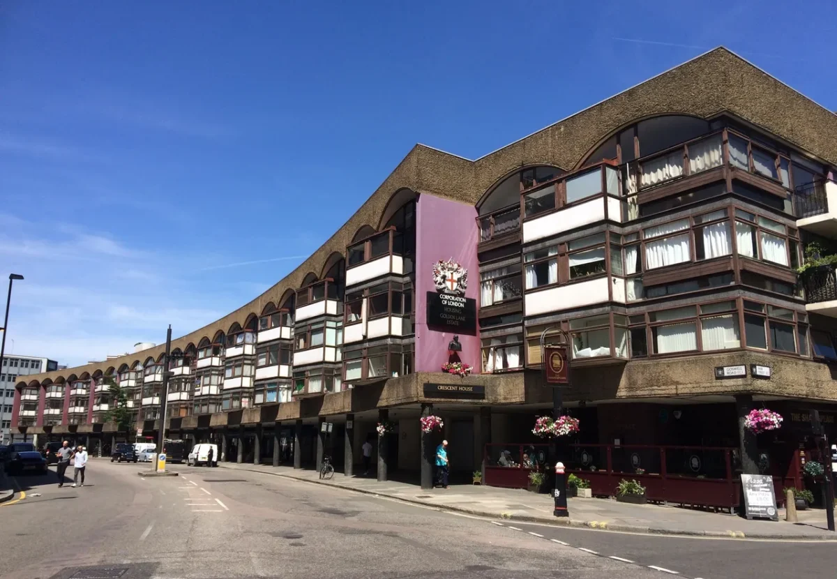 Crescent House